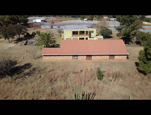 FARM FOR SALE IN WALKERVILLE CENTRAL